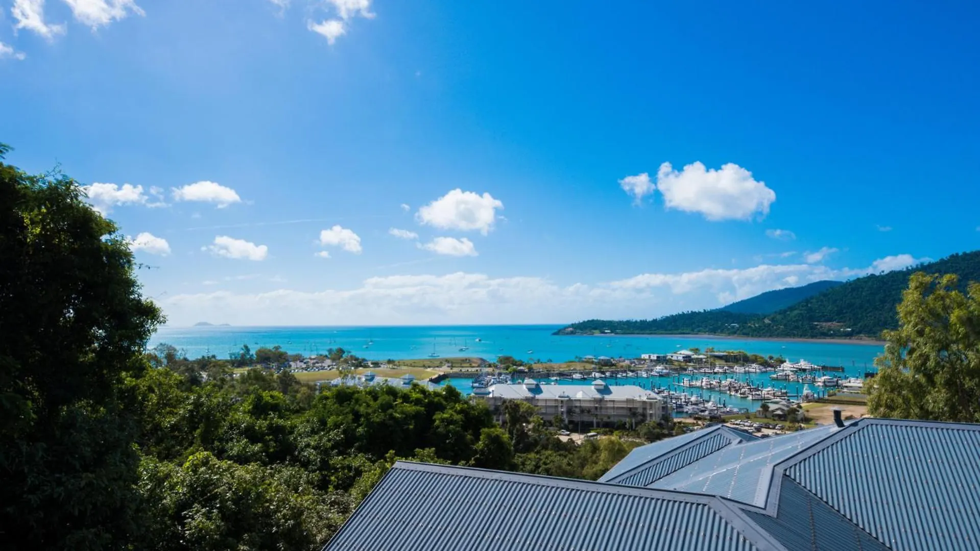 Coastal Charm On Airlie Apartment Airlie Beach Australia