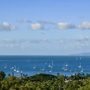 Bella Vista On Nara Pets Welcome Airlie Beach