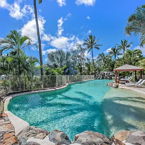 Haven 17b Ocean View Airlie Beach