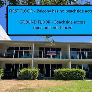 Whitehaven Beachfront Units Airlie Beach